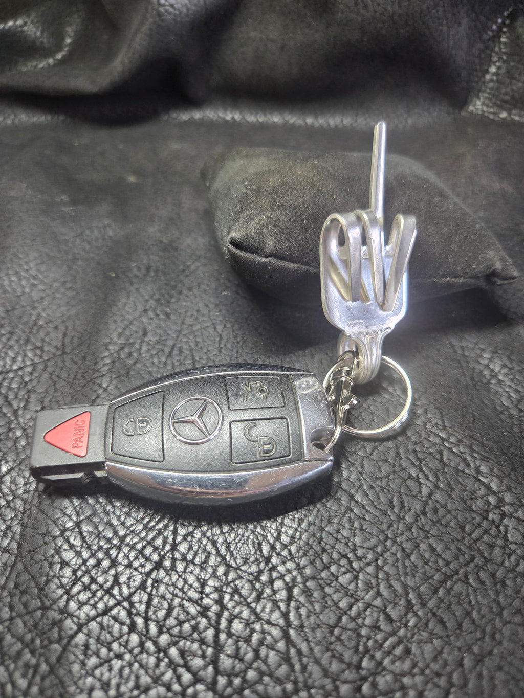 Handmade "Your #1" Sign Keychain ✌️ Upcycled Fork – One of a Kind
