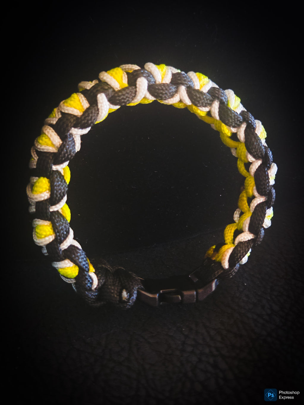 Handmade Dragon Eye Paracord Bracelet – Bold 7” Survival-Style Wristwear