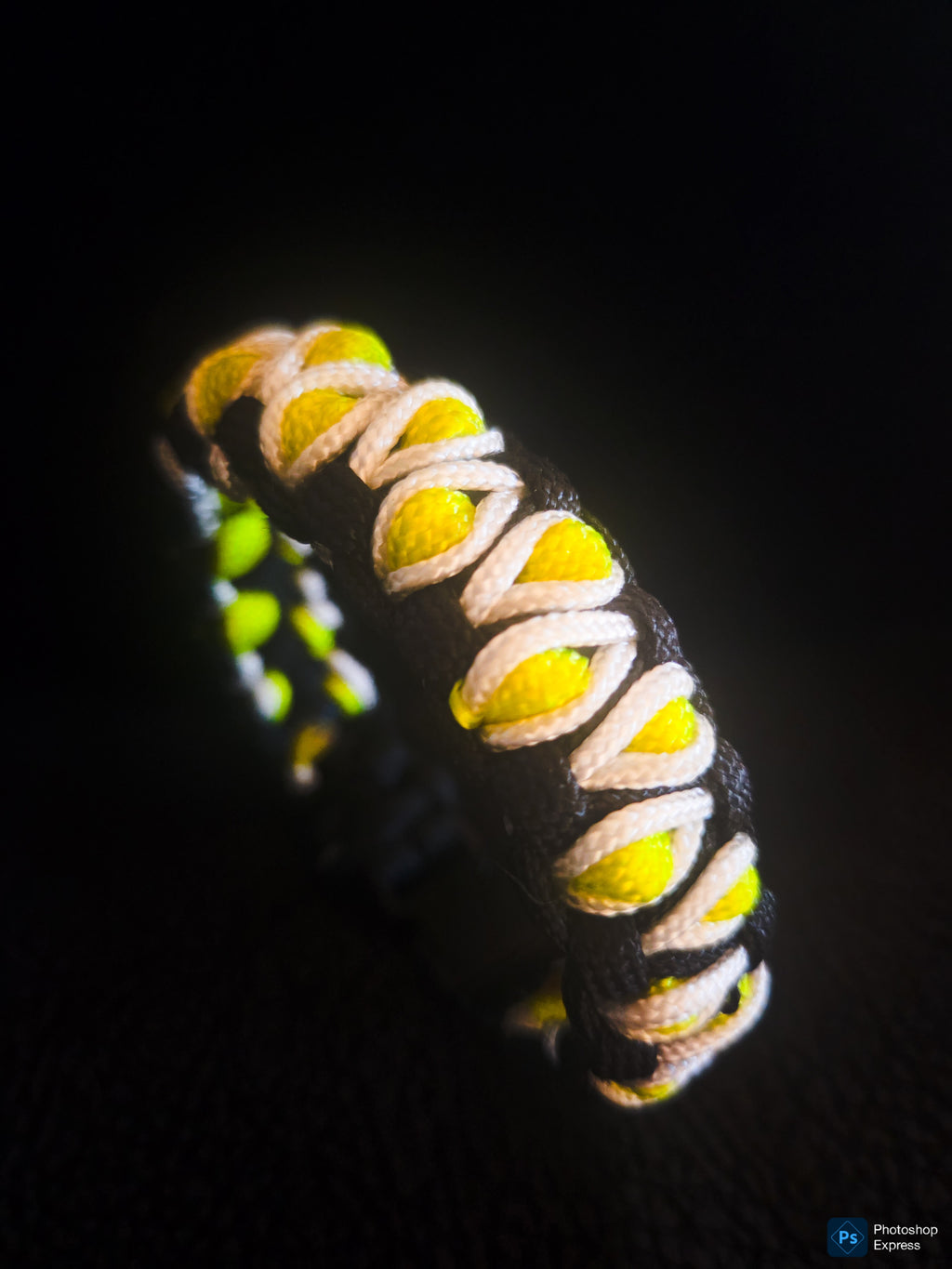 Handmade Dragon Eye Paracord Bracelet – Bold 7” Survival-Style Wristwear
