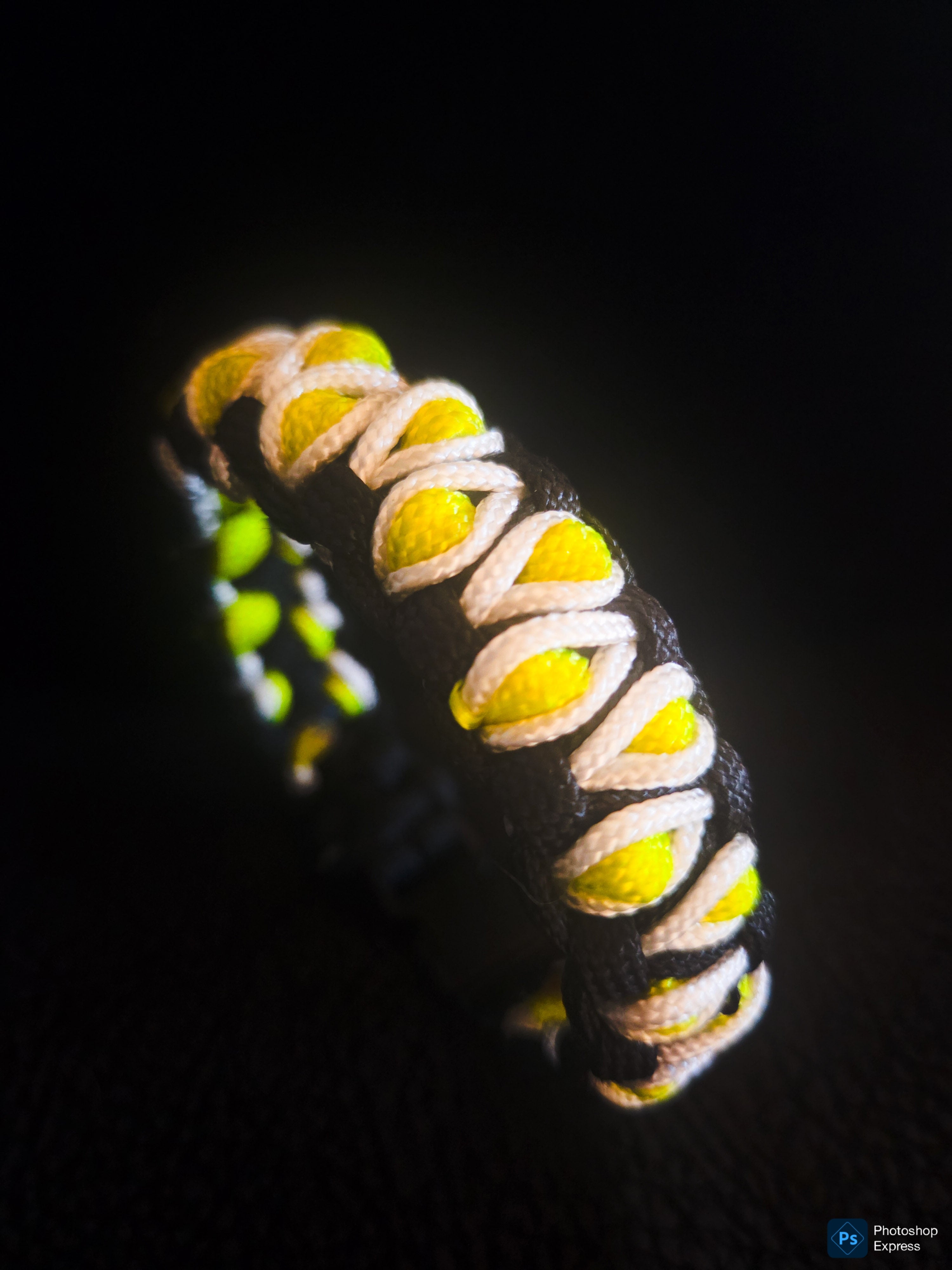 Handmade Dragon Eye Paracord Bracelet – Bold 7” Survival-Style Wristwear