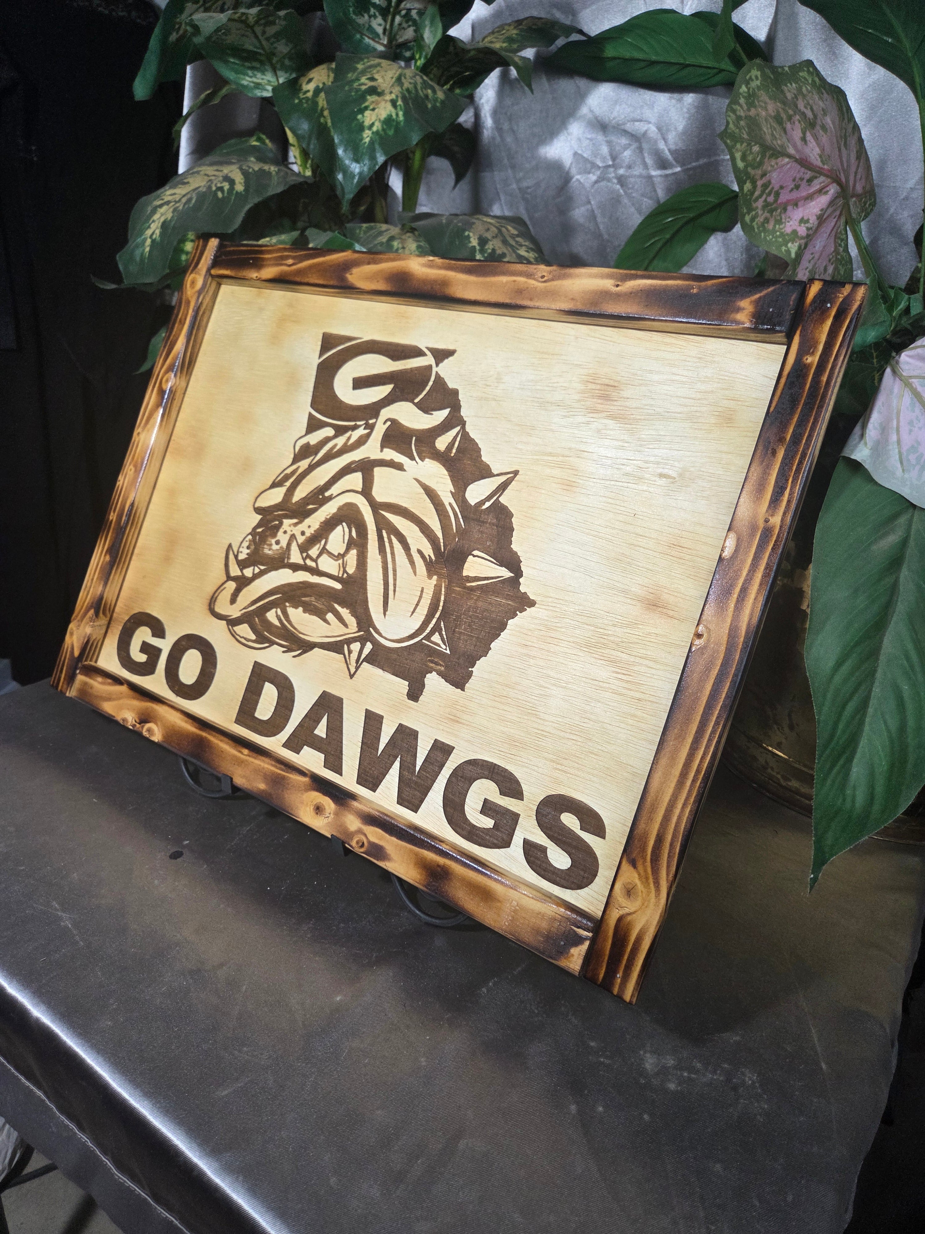 🔥 Handmade “Go Dawgs” Rustic Wall Art – One of a Kind 🔥 - Blueye Designs