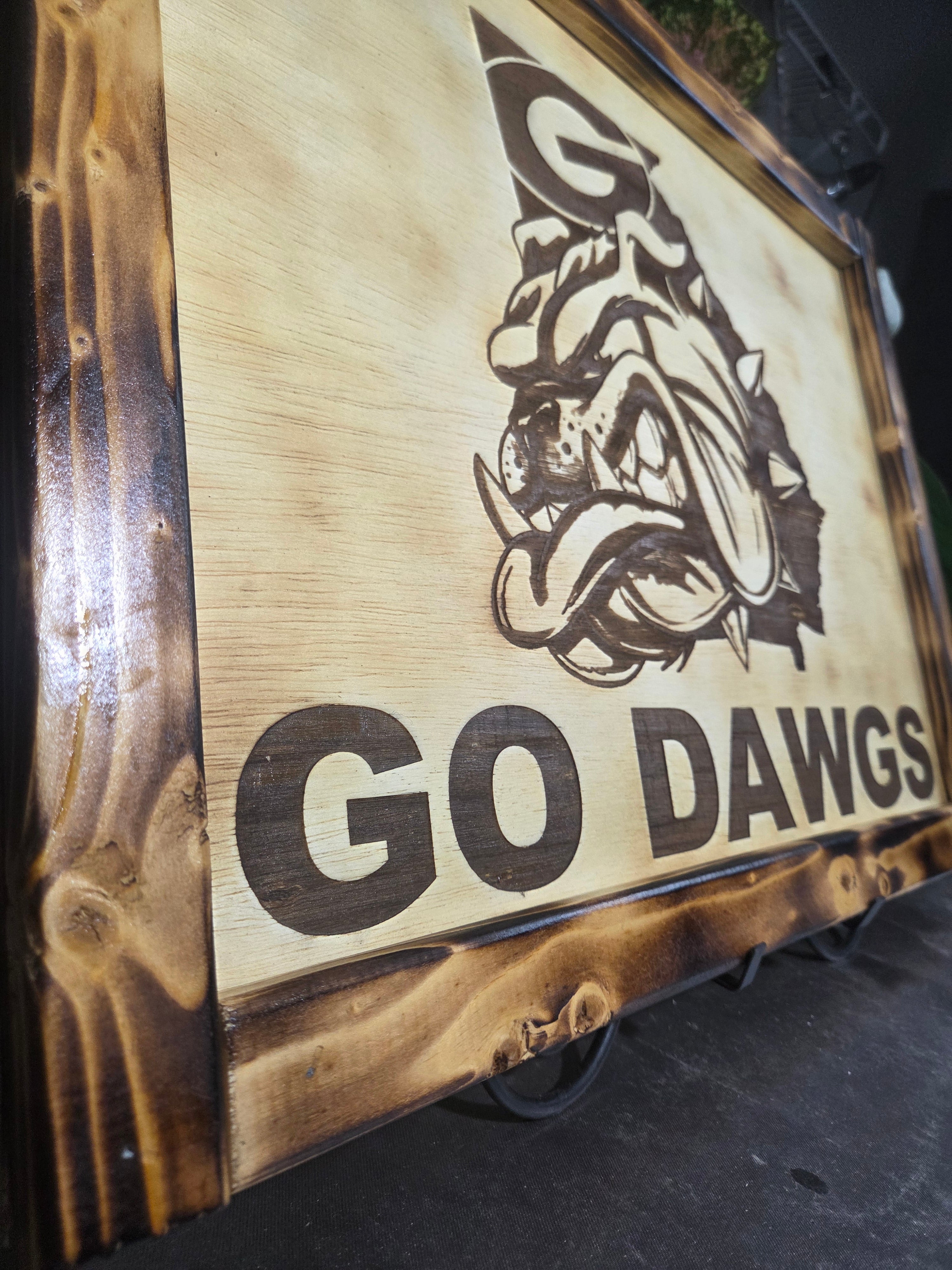 🔥 Handmade “Go Dawgs” Rustic Wall Art – One of a Kind 🔥 - Blueye Designs
