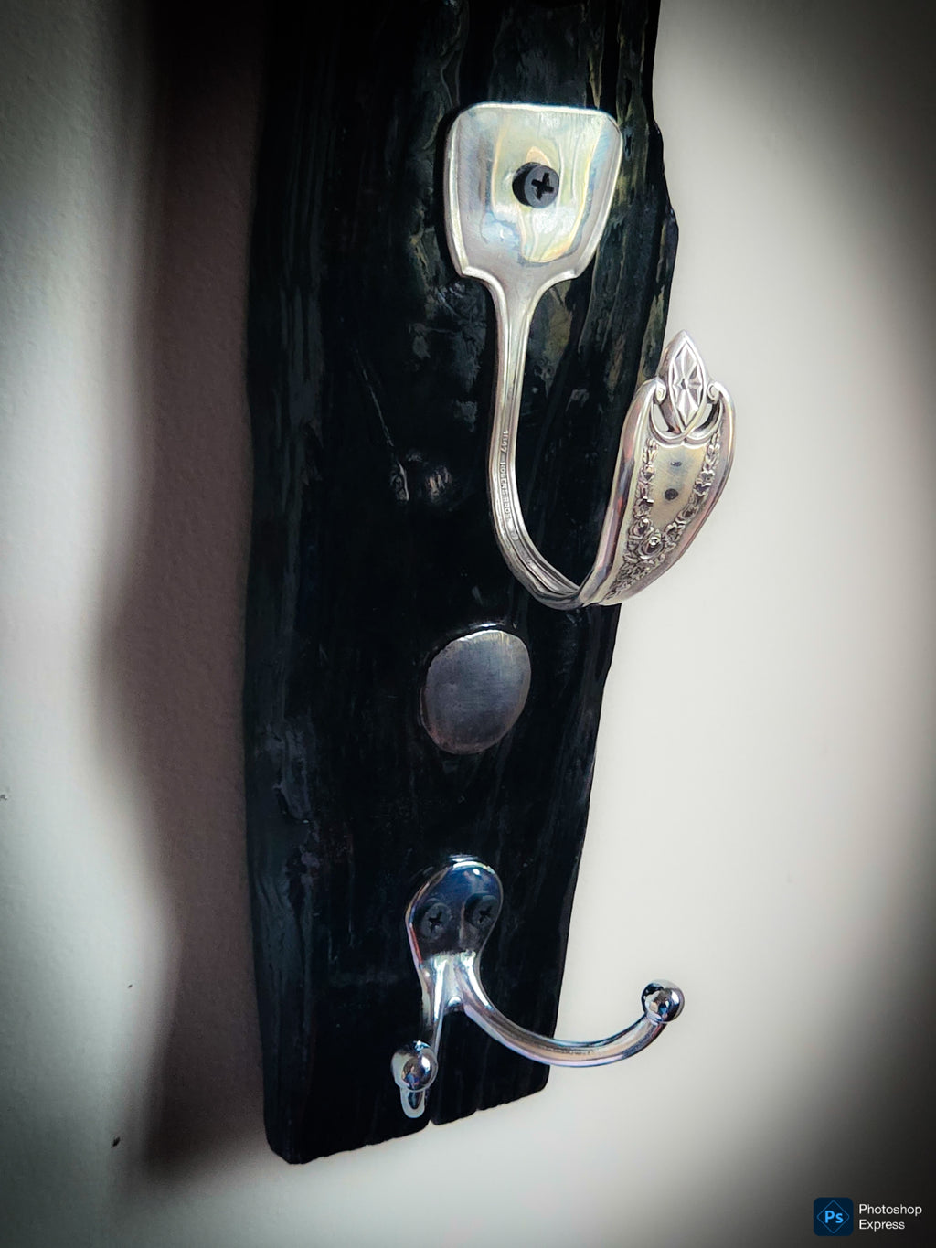 Handmade Driftwood Luxury Coat & Key Hanger – Epoxy Finish w/ Silver Hooks