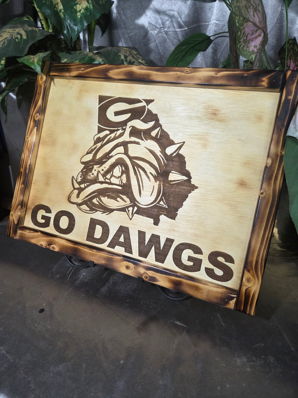 🔥 Handmade “Go Dawgs” Rustic Wall Art – One of a Kind 🔥 - Blueye Designs