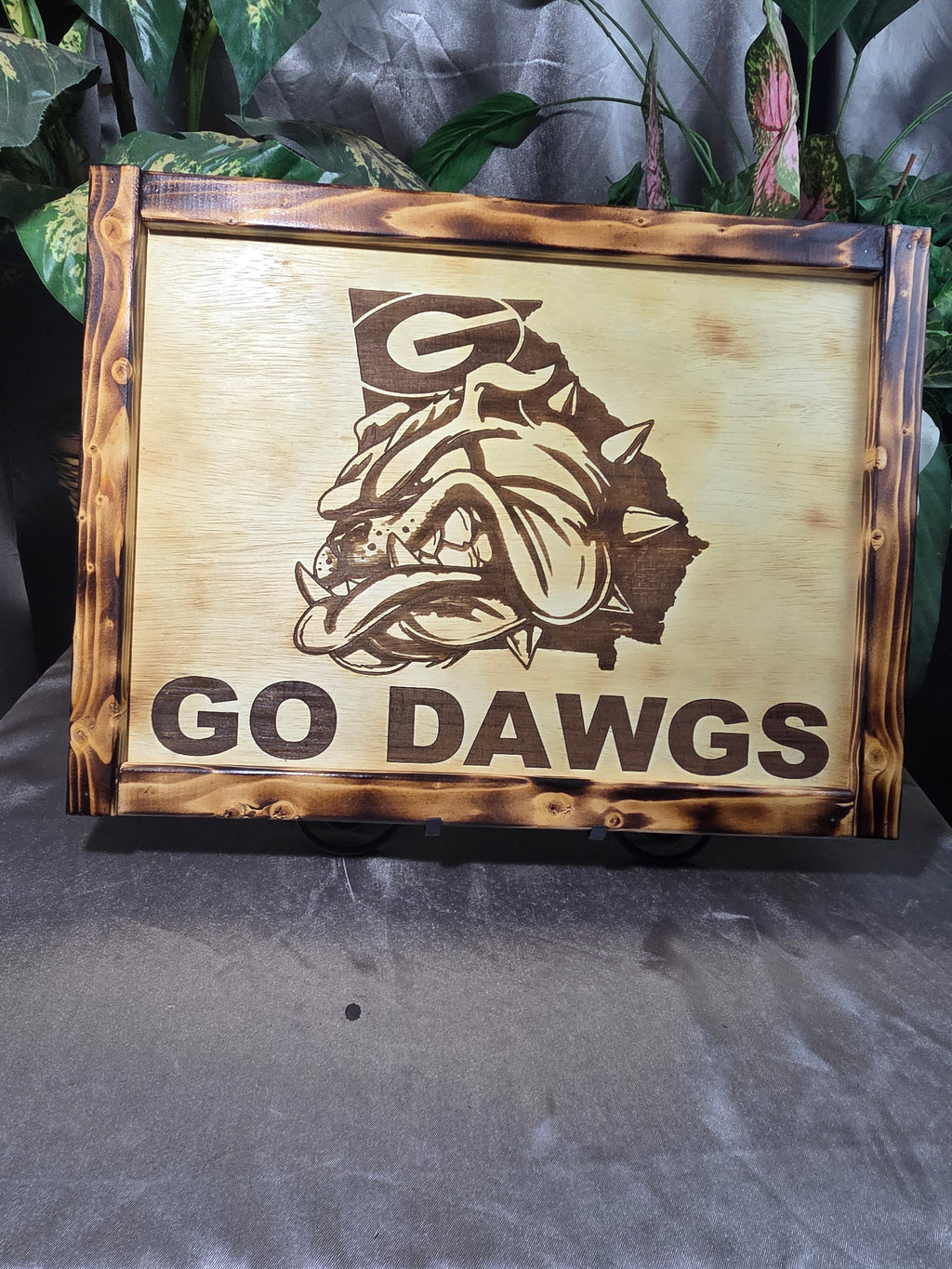 🔥 Handmade “Go Dawgs” Rustic Wall Art – One of a Kind 🔥 - Blueye Designs